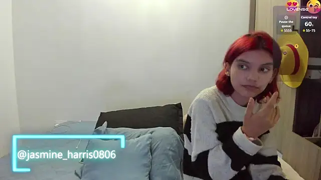 Snapshot of JasmineHarris chatting on October 11, 4:39 am JasmineHarris online show from October 11, 4:39 am