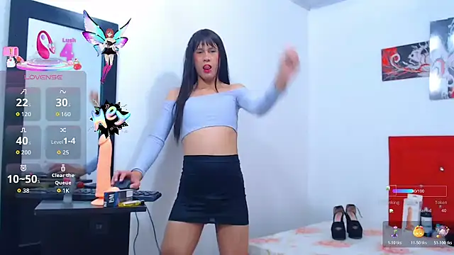 tifaniith online show from October 19, 4:42 pm