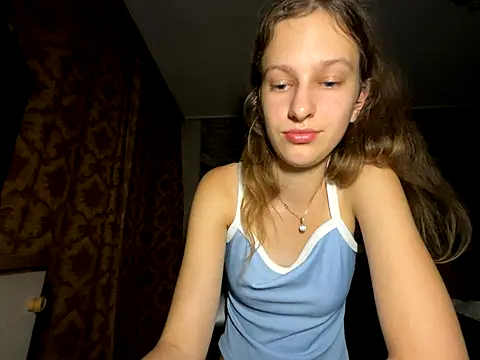 Eva Angel3 online show from September 12, 8:05 pm