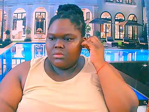 EbonyHotBuns online show from November 23, 7:04 pm