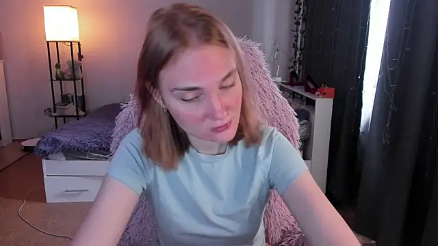 ReddHotPipper online show from April 6, 3:50 am