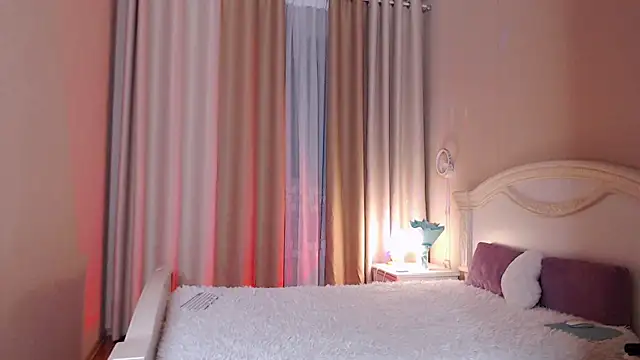 Avylew online show from December 18, 10:36 pm