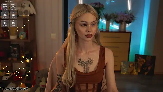 ManiFreyja online show from April 17, 9:50 pm