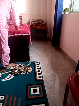 EeshaBhabi online show from February 3, 7:02 am