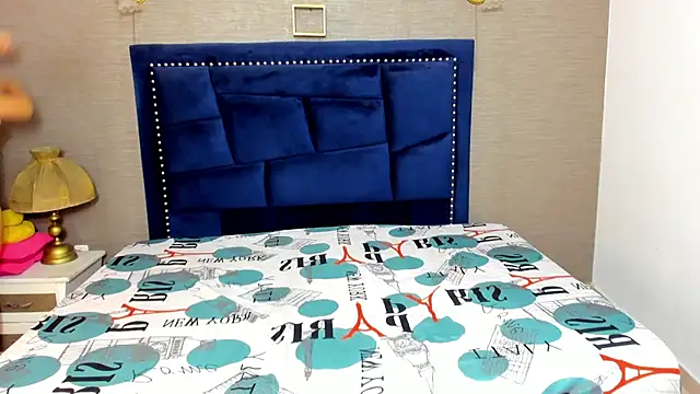 MaiteFlores online show from March 11, 3:47 pm