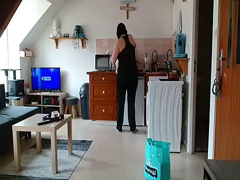 Lauzo21 online show from April 10, 1:50 pm