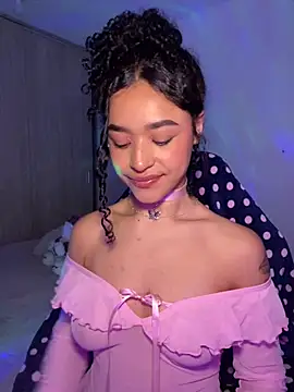 Snapshot of Crystal_Dluna chatting on September 12, 3:30 pm Crystal Dluna online show from September 12, 3:30 pm