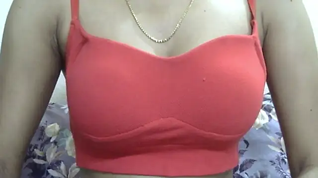  FluffyHxney  online show from June 13, 4:48 pm