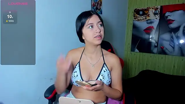 zoe connor19 online show from February 9, 8:55 pm