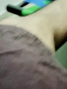 Snapshot of Tamilrojanew chatting on September 10, 4:51 pm Tamilrojanew online show from September 10, 4:51 pm