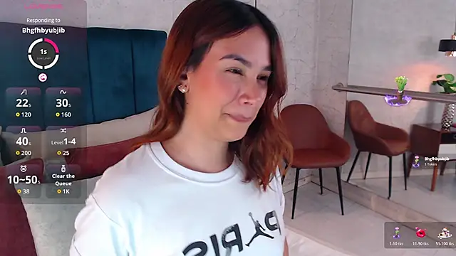 AdeleAndersonn online show from October 25, 8:15 pm