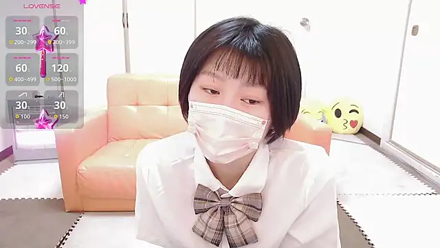 minamina1221 online show from March 11, 7:12 am