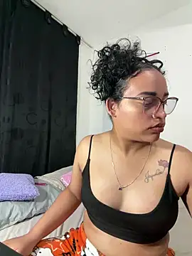 angela angels  online show from May 28, 4:21 am