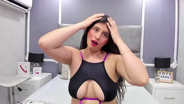 MadelineBeckert online show from February 11, 7:48 pm