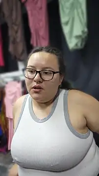 almitapro07 online show from March 27, 9:21 am