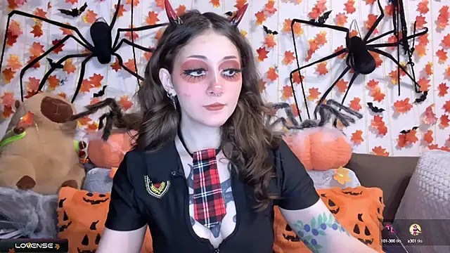 Snapshot of _Devill_Baby chatting on October 14, 5:59 pm Devill Baby online show from October 14, 5:59 pm