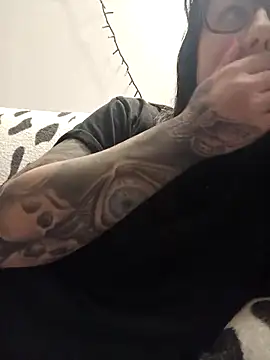 Your DirtyDoll online show from March 31, 8:42 pm