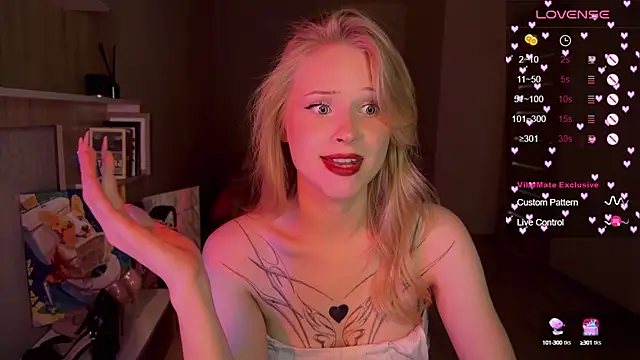 Snapshot of lisa_barbie chatting on September 26, 5:54 pm lisa barbie online show from September 26, 5:54 pm