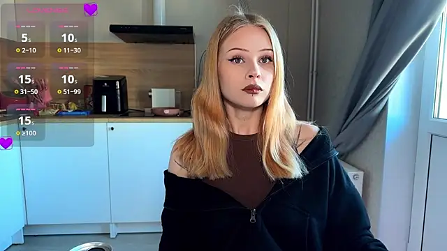 lisa barbie online show from April 9, 4:12 pm