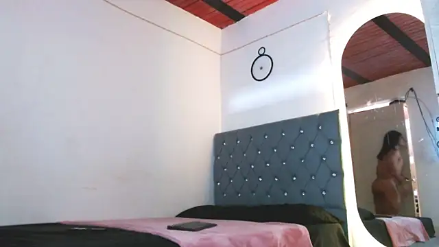  JaaconLeon  online show from November 28, 6:22 pm