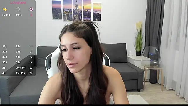 Snapshot of Kimi_Ivy chatting on October 9, 3:43 am Kimi Ivy online show from October 9, 3:43 am