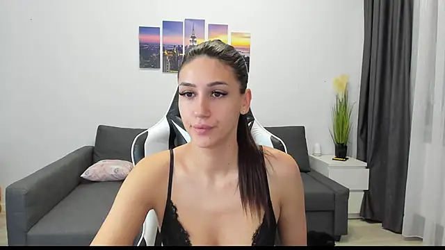 Kimi Ivy online show from October 30, 4:26 am