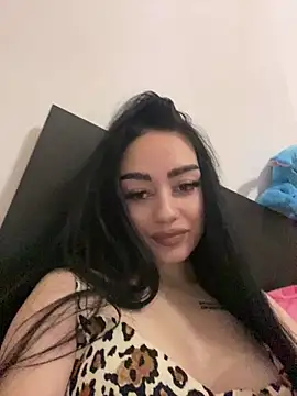 Gya Rue online show from November 16, 2:46 am