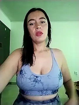 hailey85 online show from April 11, 7:28 pm