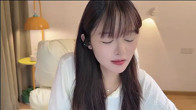Snapshot of xiaodaibabyy chatting on September 16, 1:41 pm xiaodaibabyy online show from September 16, 1:41 pm