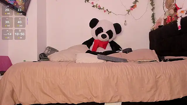 Carlasxdreams online show from February 3, 3:15 am