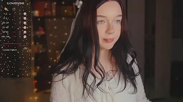 EmmaKittyCat online show from February 27, 8:41 pm