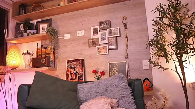 Dear Morgan online show from November 8, 12:15 am