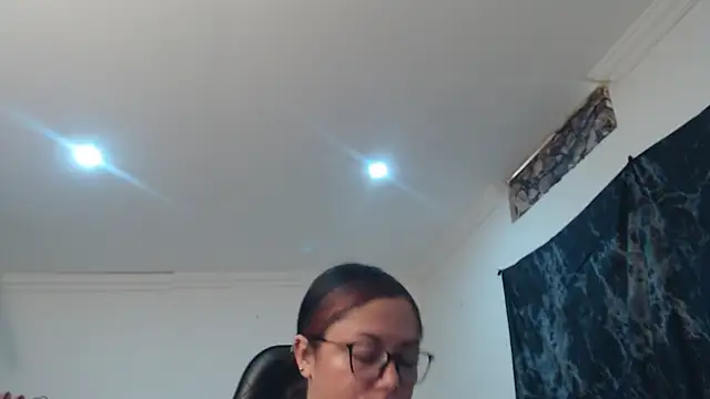 Madame Shein  online show from March 31, 8:42 pm