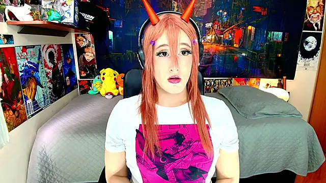 HakuRukushka online show from December 3, 8:22 pm