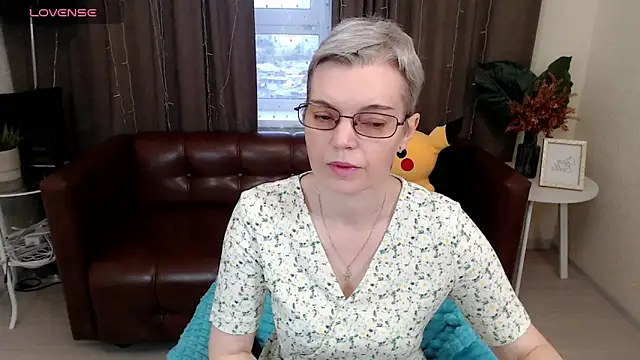 Cutie Erikaa1 online show from September 10, 2:22 am