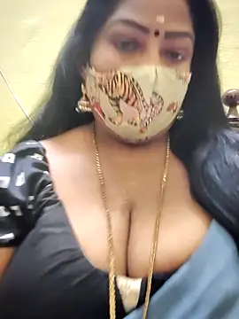 Snapshot of maniisha chatting on October 3, 6:57 pm maniisha online show from October 3, 6:57 pm