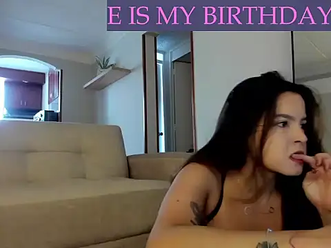 AmandaCallum online show from June 15, 3:12 pm