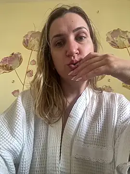 Bia sexynovaes online show from June 5, 1:06 pm