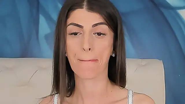 SkinnyDolly online show from September 29, 2:38 am