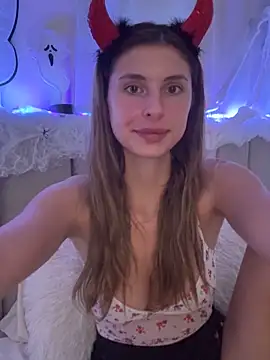 emma05 online show from October 30, 6:09 pm