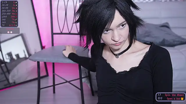 sylvie fey online show from May 4, 2:59 am