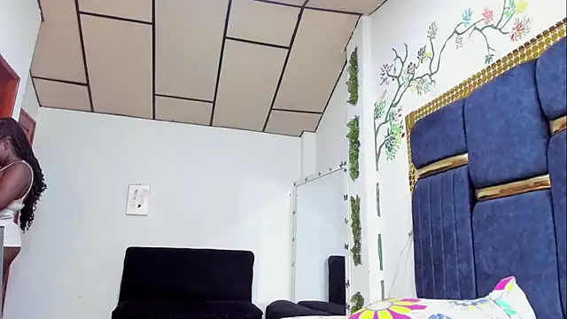 skaysanchez1 online show from November 25, 8:09 pm