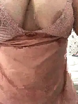 Snapshot of Candy_Queenn chatting on October 10, 3:17 pm Candy Queenn online show from October 10, 3:17 pm