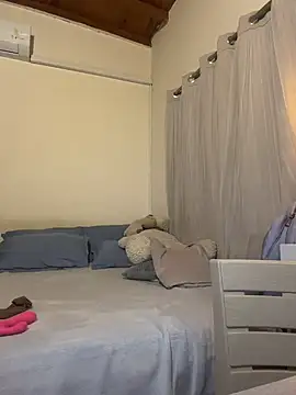 tuckersabrina online show from July 19, 2:08 pm