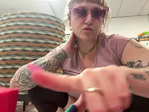 Babette xox online show from March 26, 12:35 am