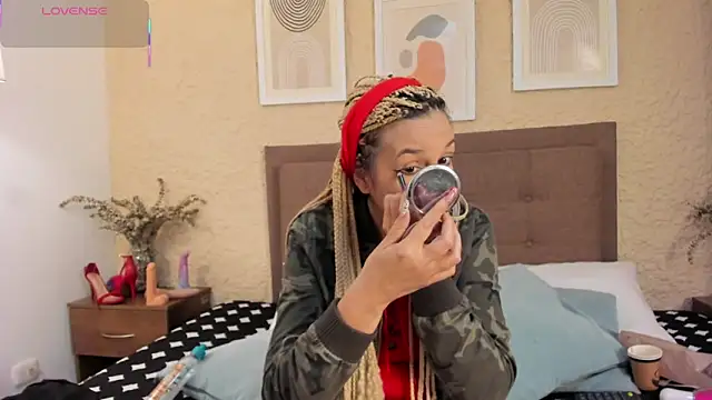 CarolinaGlamour online show from September 30, 3:12 am