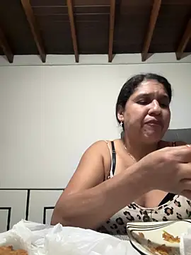 siri duque online show from May 29, 2:09 am