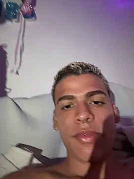 Leo bunny hot online show from January 18, 1:46 am