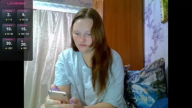 Snapshot of Aria__Dark chatting on September 14, 9:01 pm Aria Dark online show from September 14, 9:01 pm