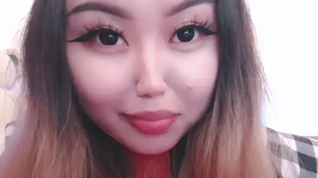amelia sunlight online show from May 1, 9:07 pm